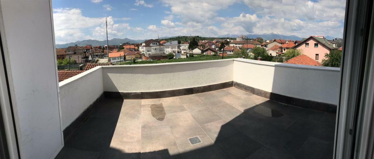 Apollonia Hotel Gjakova Exterior foto