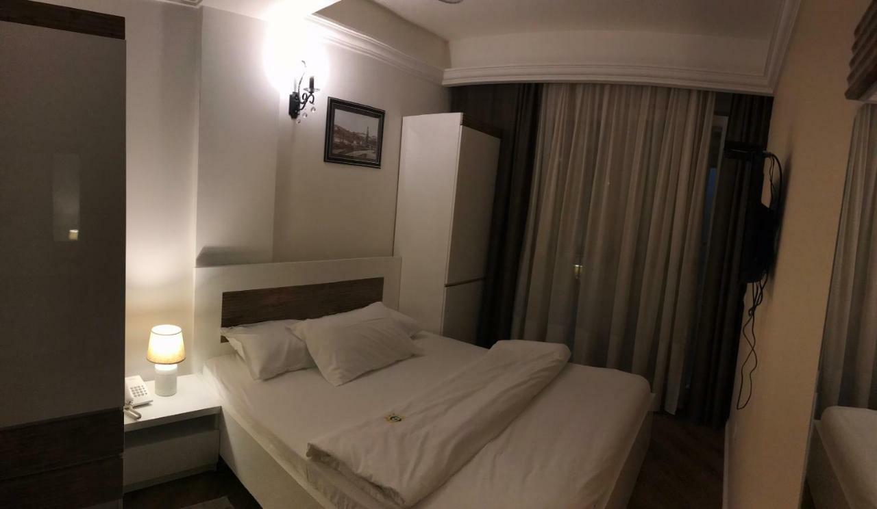 Apollonia Hotel Gjakova Exterior foto